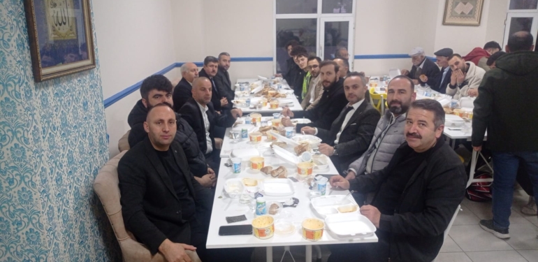 Toplukonaklılar Derneği iftarda buluştu