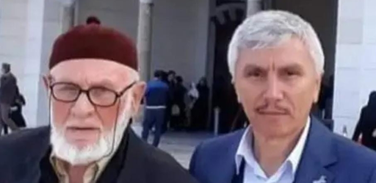 Mahmut  Yandık babasını kaybetti