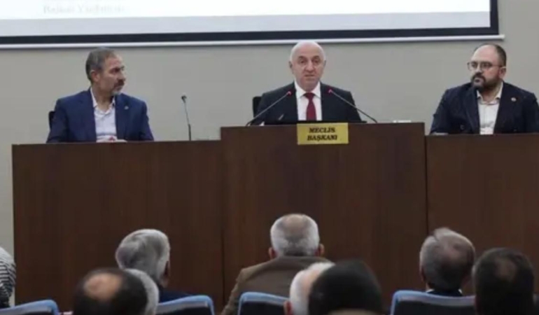 Darıca’da gündem hasarlı bina ve doğalgaz!