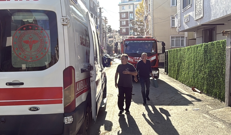 Gebze’de bacağına Çubuk demir saplanan çocuk hastaneye kaldırıldı