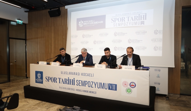 Kocaeli’de yelken sporunun tarihi masaya yatırıldı;