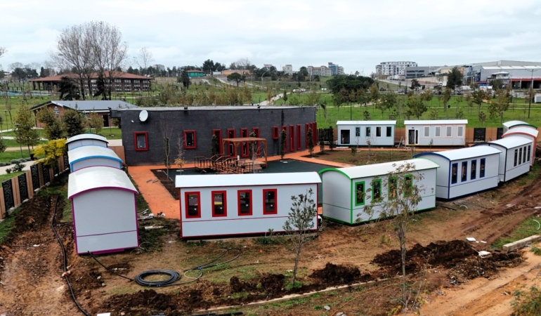 Yeni Lokomotif Çocuk Köyleri yolda