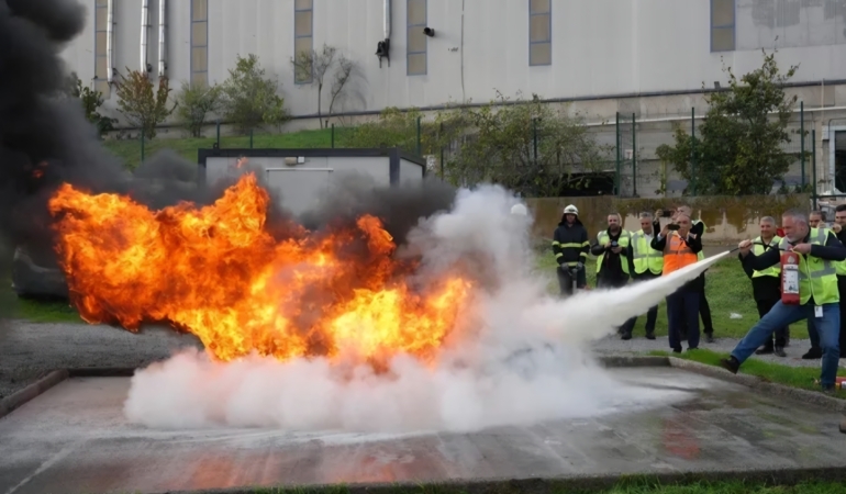 Screenshot_20251106_214535_Chrome