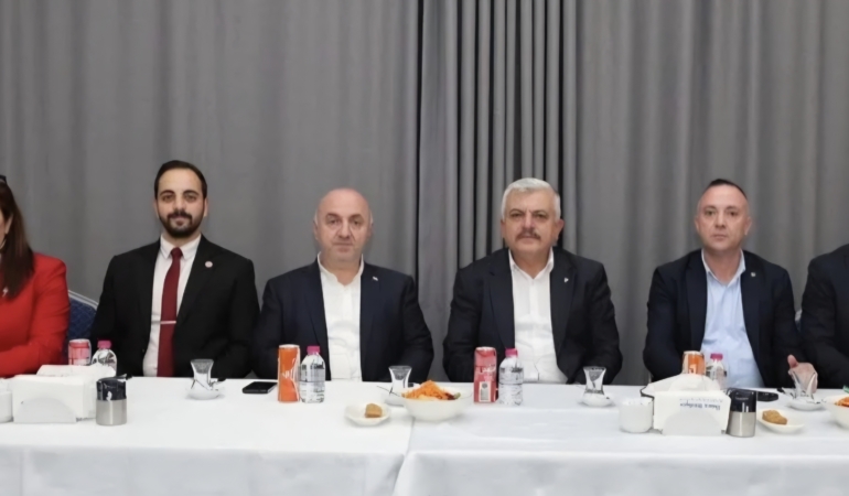 MHP Darıca Teşkilatı Batı Yakasında Fark Yaratıyor
