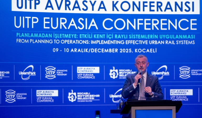 Büyükakın: En doğru ulaşım yöntemi, toplu taşıma sistemi