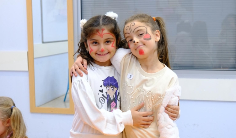 Büyükakın: “Kadınlar, hayatın merkezinde yer alıyor”