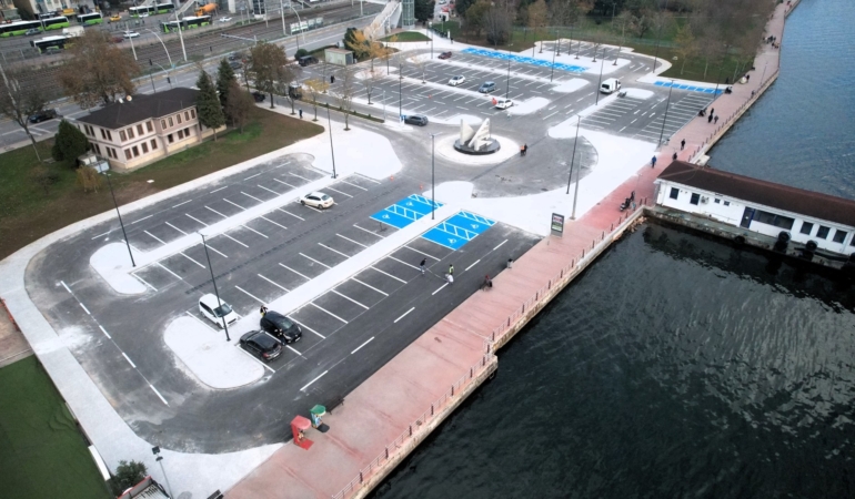 1 Mart Vapur İskelesi Otoparkı nefes aldırdı