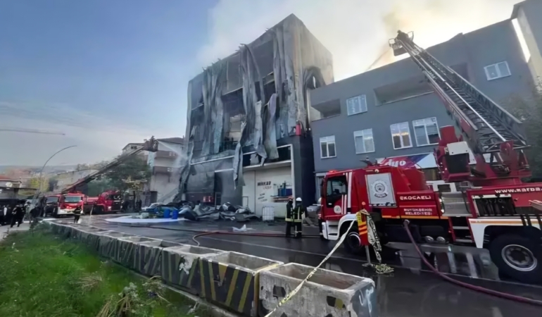 Yangında Ölen 7 İşçinin Sigortasız Olduğu Ortaya Çıktı – OSGB Müdürü ve Mal Sahibi Tutuklandı