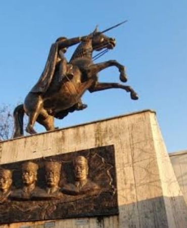 8fe9af9f-390a-450f-96a8-c8aaaa5f0a7d