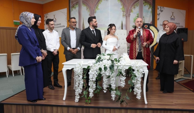 2025 yılında Darıca’da bin 475 çift evlendi