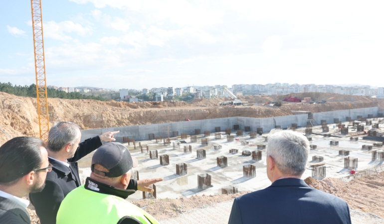 Çiftçi, “Hastane inşaatı hızla devam ediyor”