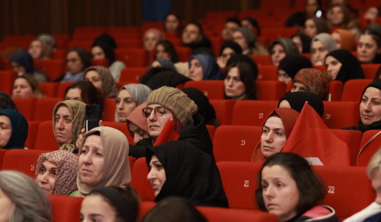 Büyükakın: “Akran zorbalığına sessiz kayıtsız kalamayız”