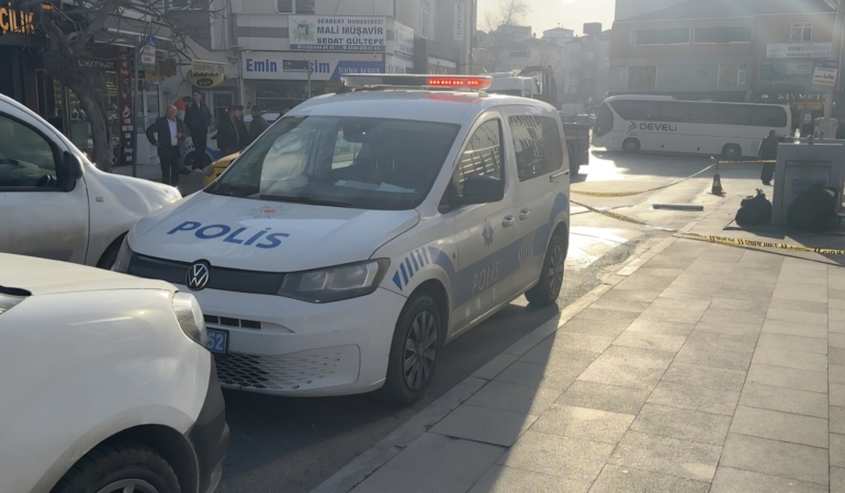 Beylikbağı’nda silahlı saldırı iki kişi yaralandı